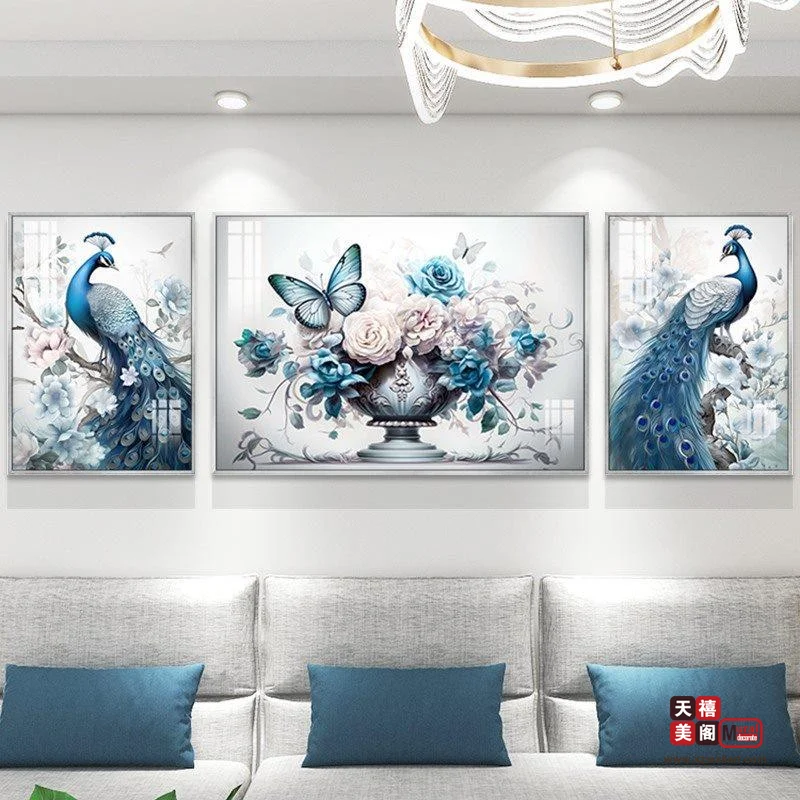 孔雀纳福