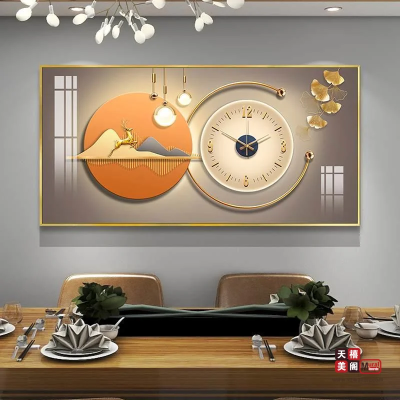 带钟挂画
